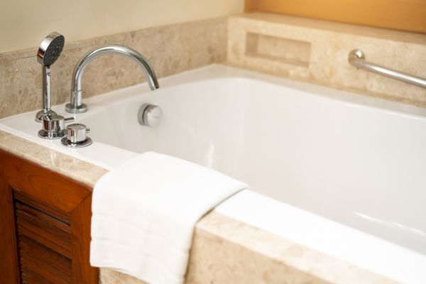 Cost of Tub Faucet Repair in Lenoir City