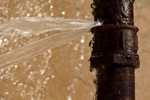 Busted Pipe Repair in Lenoir City